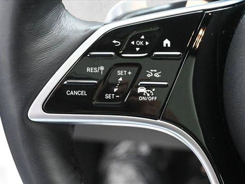 Used 2026 Mercedes-Benz GLS 450 4MATIC image 11