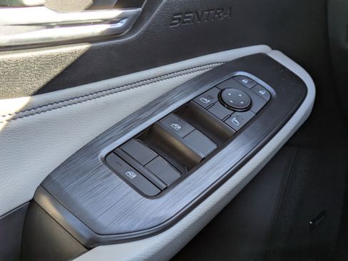 New 2026 Nissan Sentra SL w/ Floor Mat Package image 25