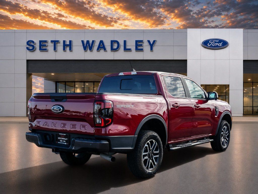 Used 2025 Ford Ranger Lariat w/ Trailer Tow Package RWD image 7