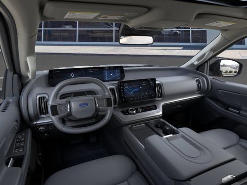 New 2026 Ford Expedition Active AWD/4WD image 9