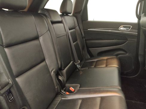 Used 2018 Jeep Grand Cherokee Limited AWD/4WD image 19