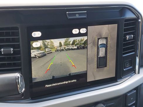 New 2026 Ford F250 XLT w/ XLT Premium Package image 19