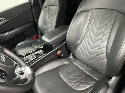 Used 2024 Kia Sportage X-Pro image 10