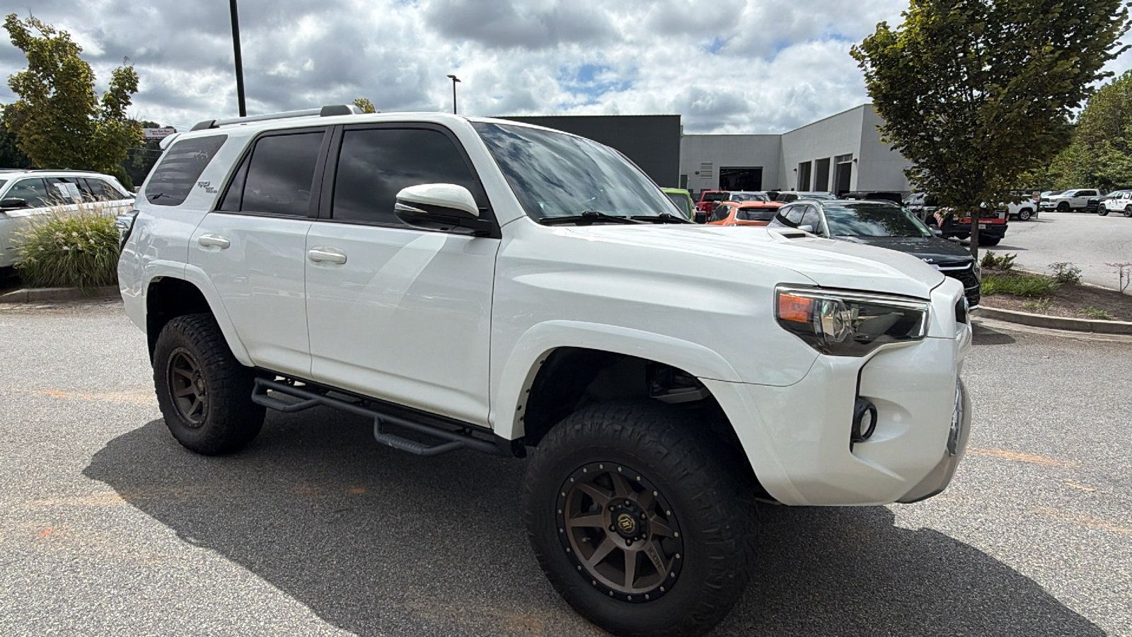 Used 2018 Toyota 4Runner TRD Off-Road Premium AWD/4WD image 5