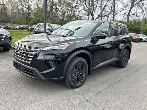 New 2026 Nissan Rogue SV FWD image 3