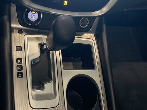 Used 2018 Nissan Murano S image 20