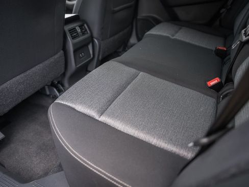 Used 2023 Nissan Rogue SV AWD/4WD image 29