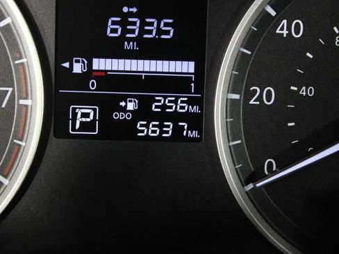 Certified 2025 Nissan Kicks Play S FWD image 27