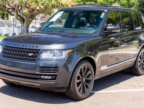 Used 2014 Land Rover Range Rover HSE image 3