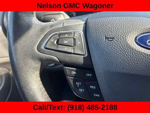 Used 2018 Ford Escape Titanium FWD image 14