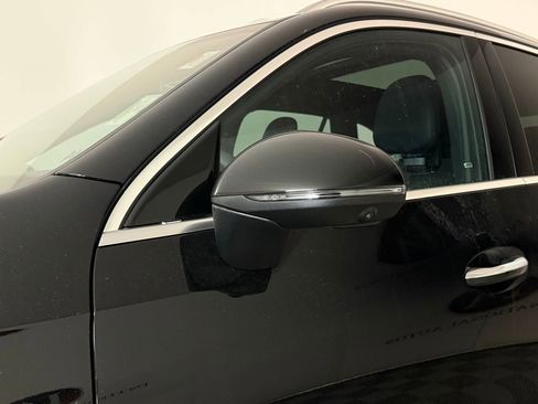 New 2026 Mercedes-Benz GLC 300 4MATIC image 10