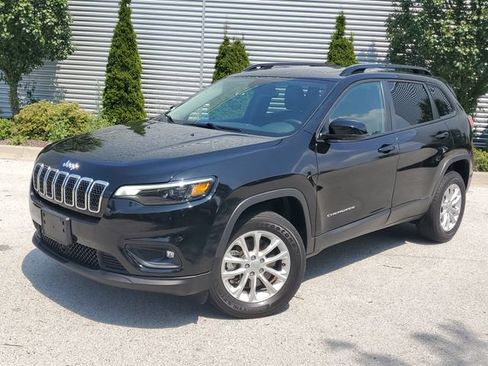 Used 2022 Jeep Cherokee Latitude Lux w/ Sun & Sound Group AWD/4WD image 35