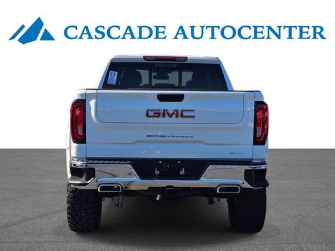 Used 2025 GMC Sierra 1500 SLT AWD/4WD image 7