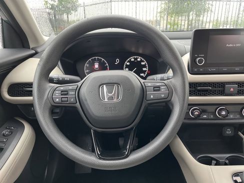 Used 2025 Honda HR-V LX image 16