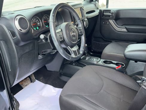 Used 2017 Jeep Wrangler Unlimited Sport w/ Quick Order Package 24S image 2