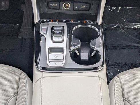 Used 2024 Hyundai Tucson Limited image 21
