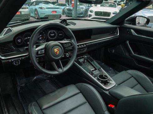 Used 2024 Porsche 911 Targa 4 w/ Sport Package AWD/4WD image 11