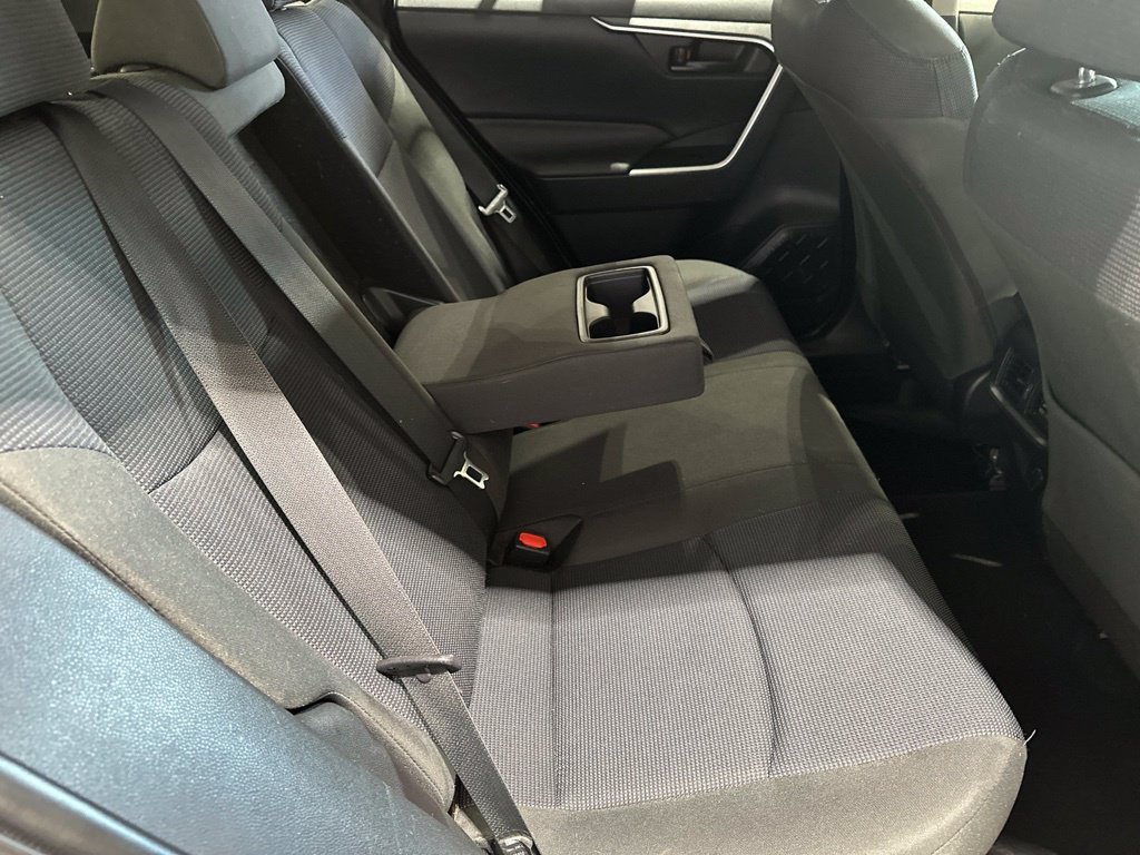 Certified 2020 Toyota RAV4 LE w/ Carpet Mat Package AWD/4WD image 21