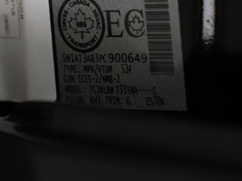 Used 2023 Nissan Rogue S image 24