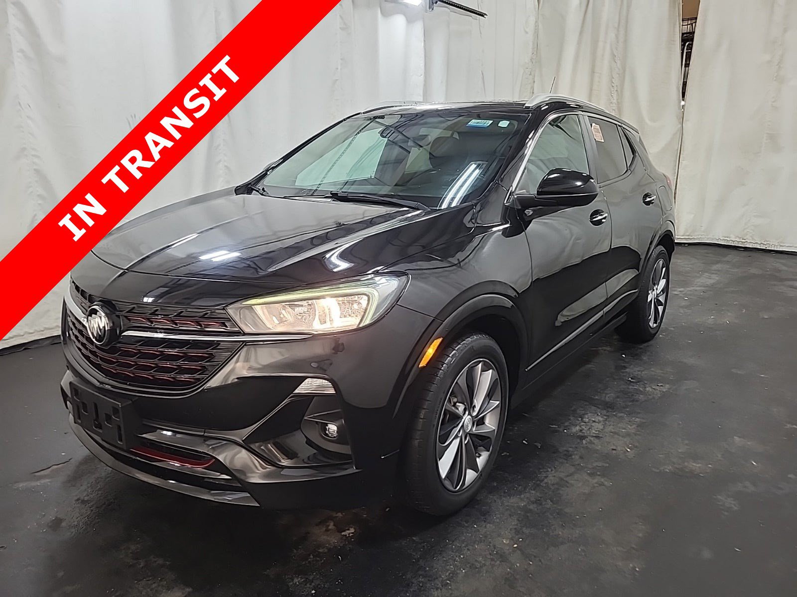 Used 2020 Buick Encore GX Preferred w/ Sport Touring Package FWD image 1