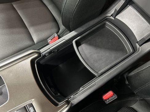 Used 2019 Honda Accord Hybrid image 23