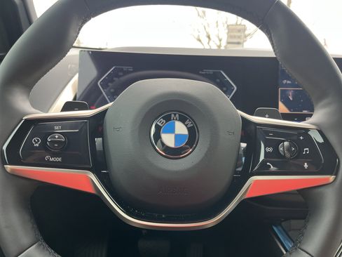 Used 2025 BMW X3 xDrive30i image 12