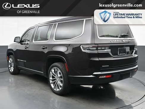 Used 2023 Jeep Grand Wagoneer Series II AWD/4WD image 6