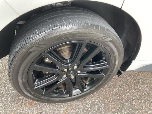 Used 2024 Ford Edge ST-Line image 15