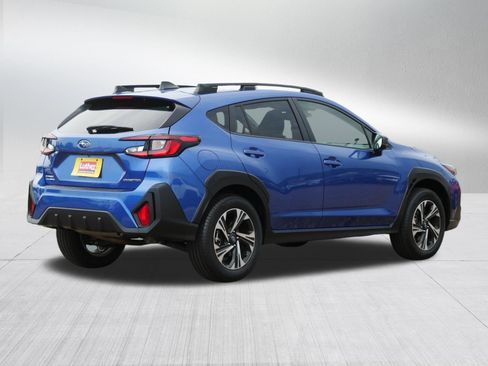 Used 2025 Subaru Crosstrek 2.5i Premium AWD/4WD image 7