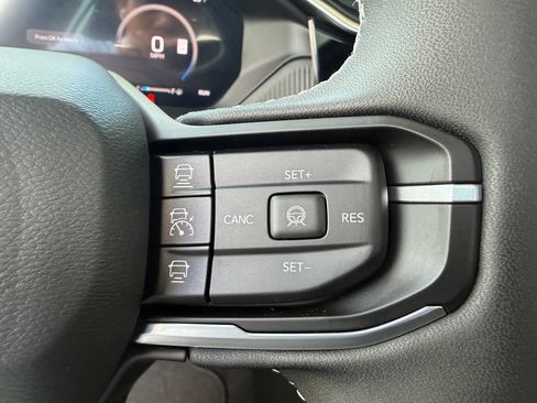New 2026 Jeep Cherokee Overland AWD/4WD image 17
