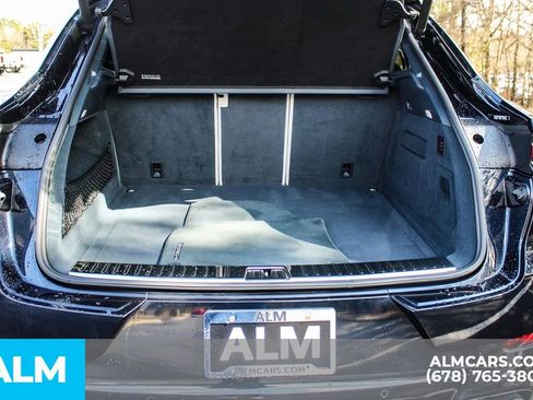 Used 2023 Porsche Cayenne Turbo image 21