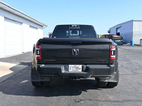 Used 2024 RAM 3500 Laramie w/ Night Edition image 10