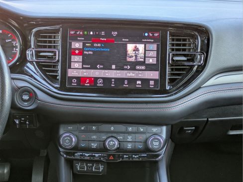 Used 2024 Dodge Durango GT AWD/4WD image 16