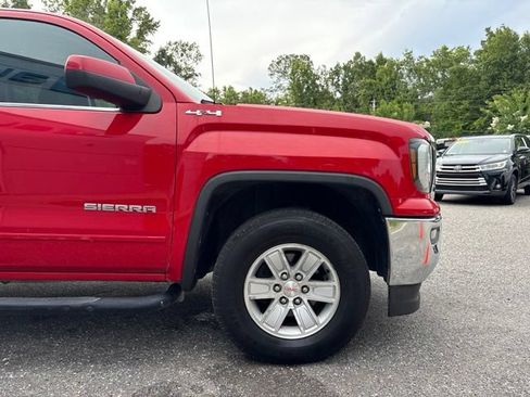 Used 2018 GMC Sierra 1500 SLE w/ SLE Value Package AWD/4WD image 36