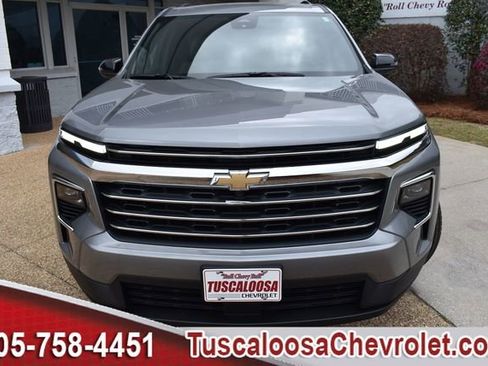 New 2026 Chevrolet Traverse LT w/ LPO, Floor Liner Package image 4