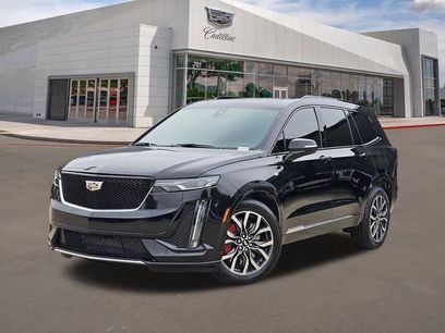 New 2025 Cadillac XT6 Sport w/ Technology Package