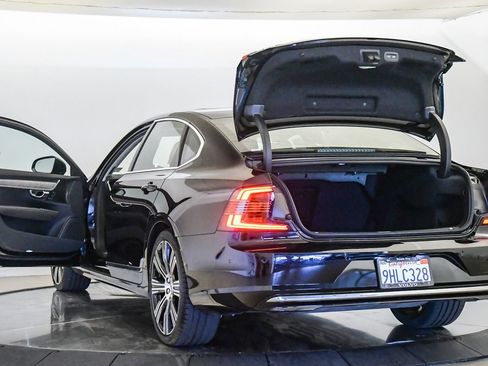 Certified 2023 Volvo S90 B6 Plus AWD/4WD image 26