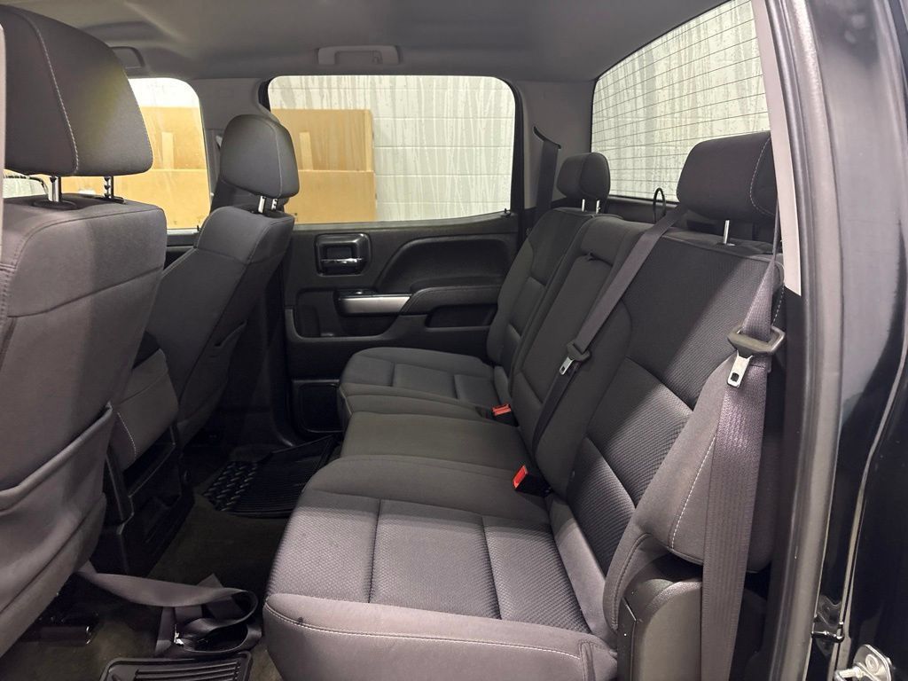 Used 2017 Chevrolet Silverado 1500 LT w/ All Star Edition AWD/4WD image 34