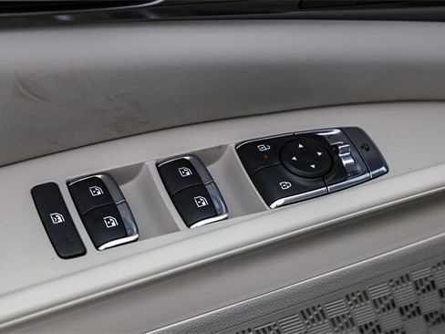 New 2026 Kia Carnival SX Prestige image 21