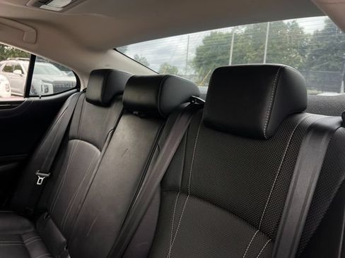 Used 2019 Lexus ES 350 w/ Accessory Package 2 FWD image 18