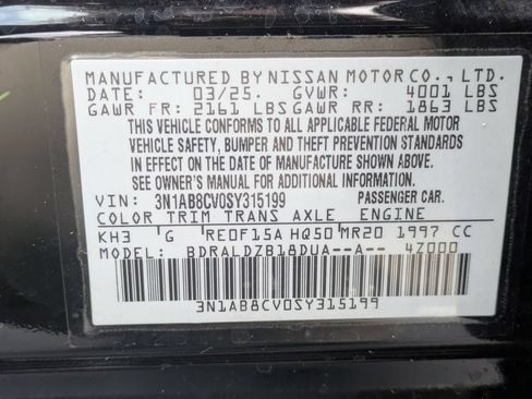 Used 2025 Nissan Sentra SV FWD image 34