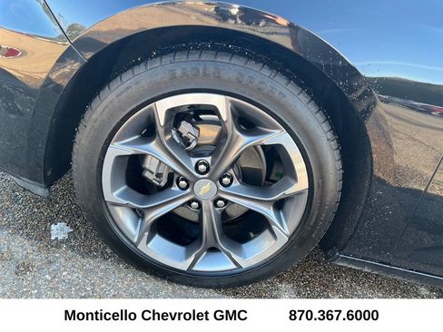 Used 2023 Chevrolet Malibu LT image 25