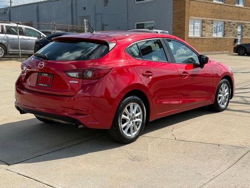Used 2018 MAZDA MAZDA3 Sport FWD image 6