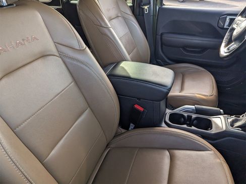 Used 2021 Jeep Wrangler Unlimited Sahara 4xe w/ Cold Weather Group image 10