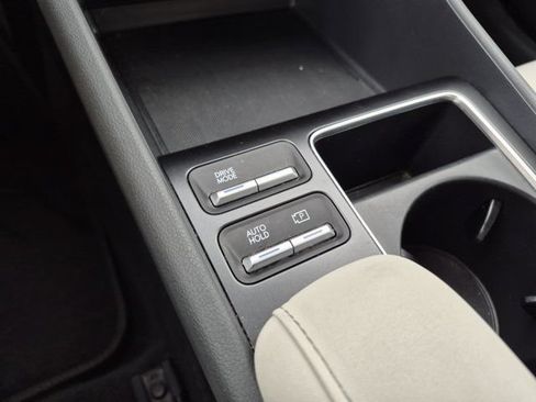 Used 2025 Hyundai Sonata SEL FWD image 28