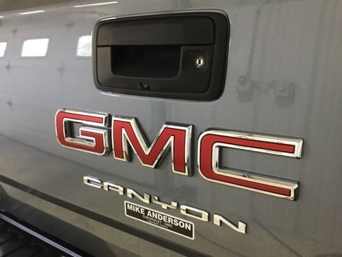 Used 2022 GMC Canyon Elevation w/ Trailering Package image 17