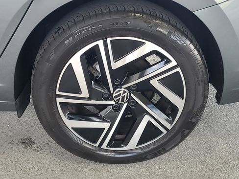 Used 2024 Volkswagen Jetta SEL FWD image 7