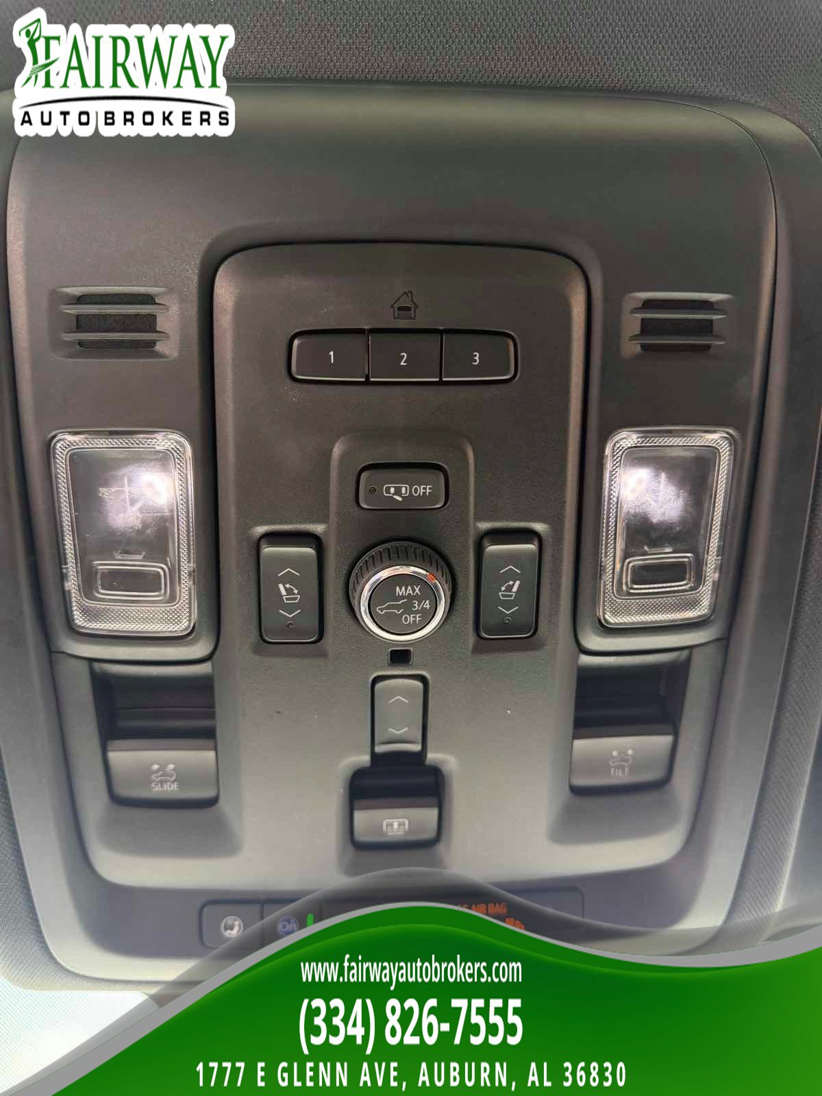 Used 2023 Chevrolet Suburban High Country AWD/4WD image 32