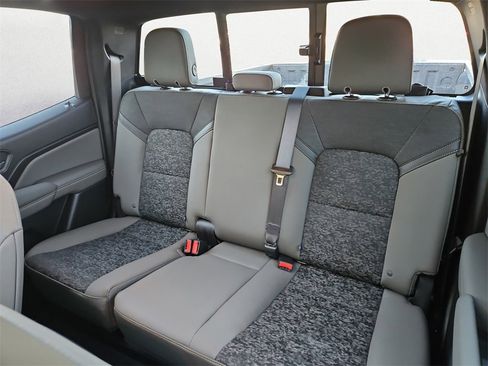 Used 2024 Chevrolet Colorado ZR2 w/ Technology Package image 9