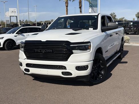 Used 2023 RAM 1500 Laramie AWD/4WD image 4